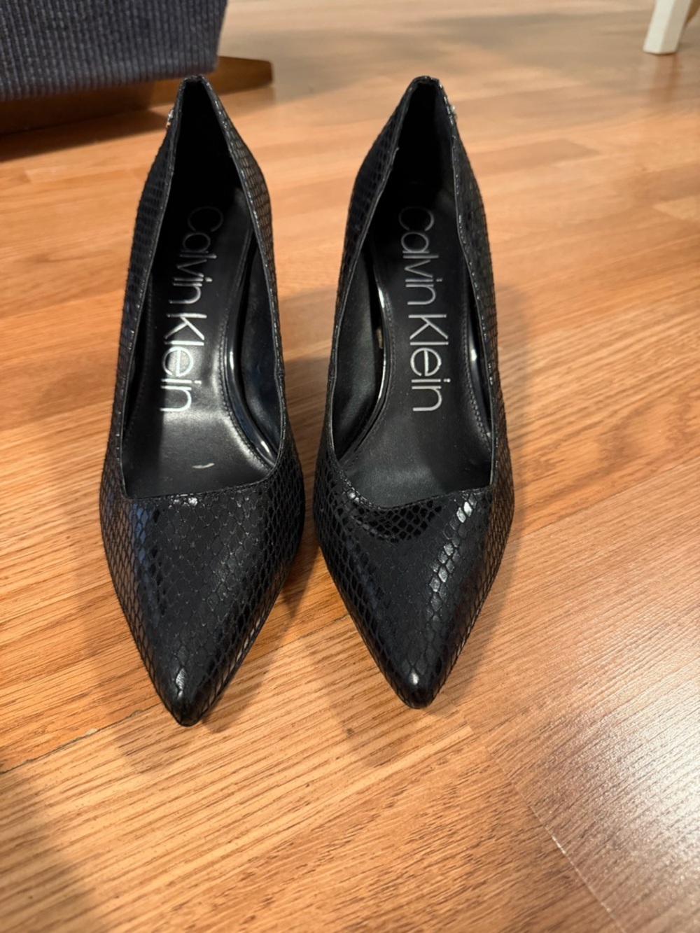 Calvin Klein Black Snakeskin-Effect Pointed Pumps